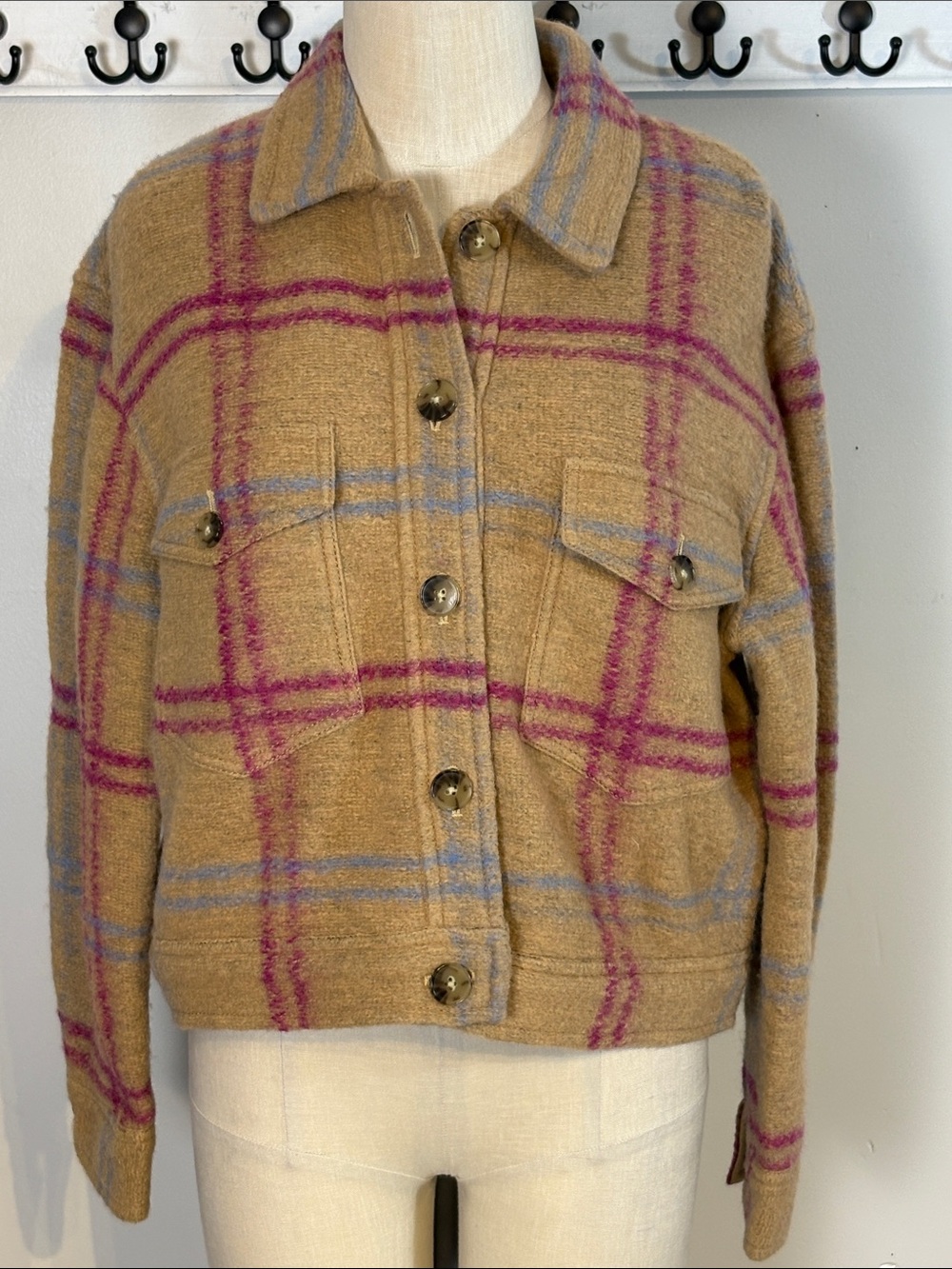 Wilfred  Ganna cropped shirt jacket in Pink & Blue Windowpane size Medium